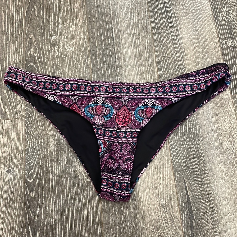 Kaiami bikini bottom